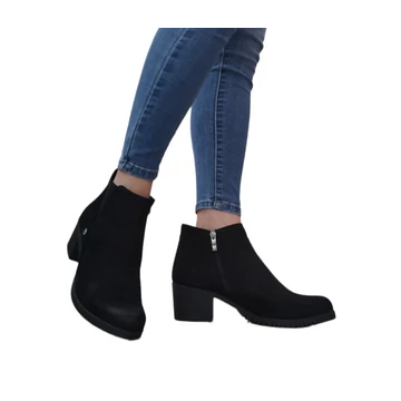 Betty Magassarkú Bokacsizma