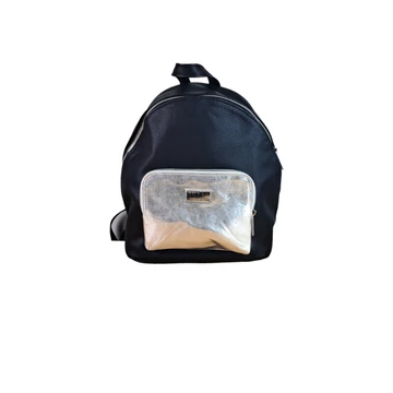 Mita Fekete/Ezüst Hátitáska