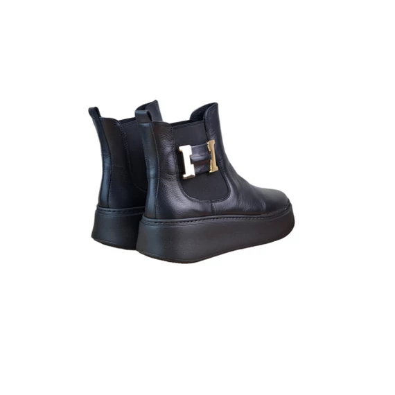 Carla Ricci bokacsizma