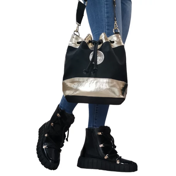 Carla Ricci bokacsizma