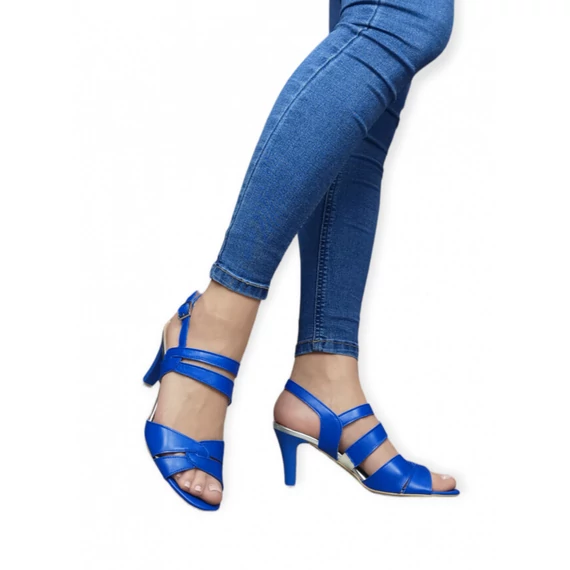 L'art/B magassarkú szandál