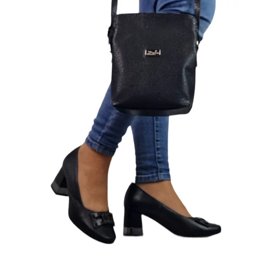 Mona Lisa kockasarkú cipő