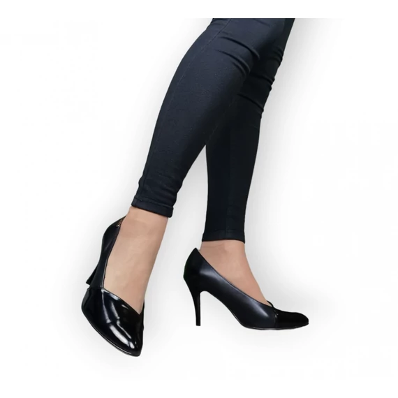 Betty Alkalmi Magassarkú