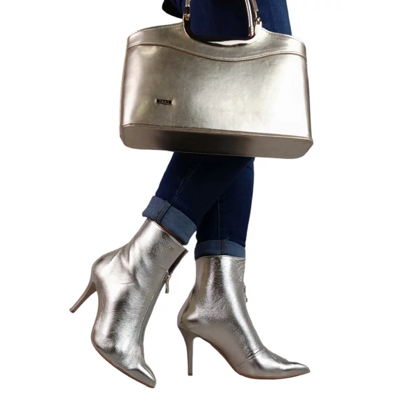 L'art shoes magassarkú bokacsizma