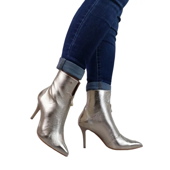 L'art shoes magassarkú bokacsizma