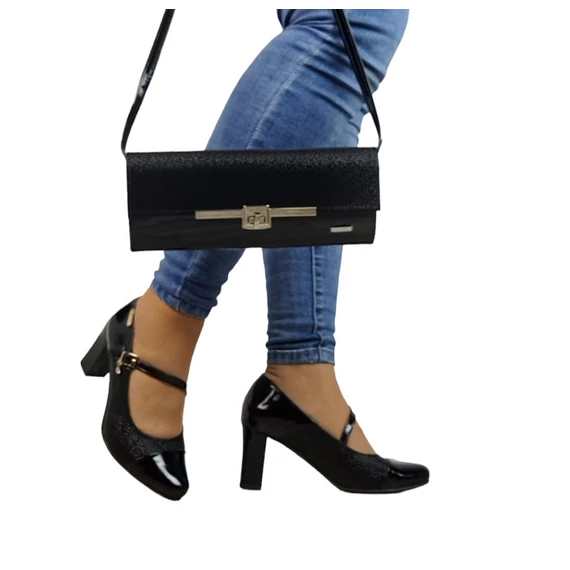 L'art/B kockasarkú cipő