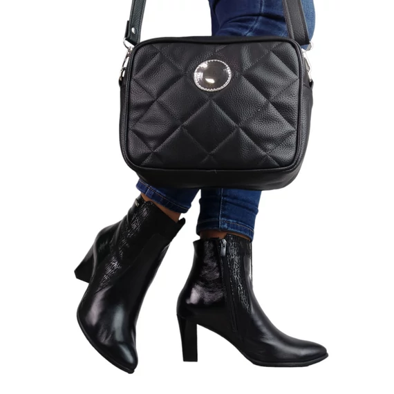 L'art / B magassarkú bokacsizma