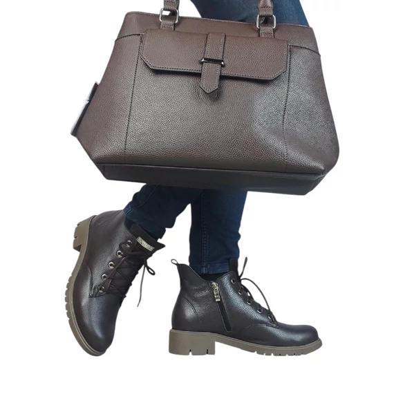 L'art/B. Női Bakancs