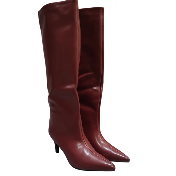 Női Hosszúszárú Csizma