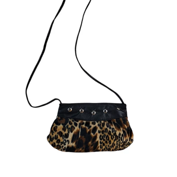 Leopárd mintás válltáska