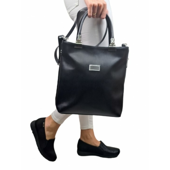 "Lanza" fekete női táska