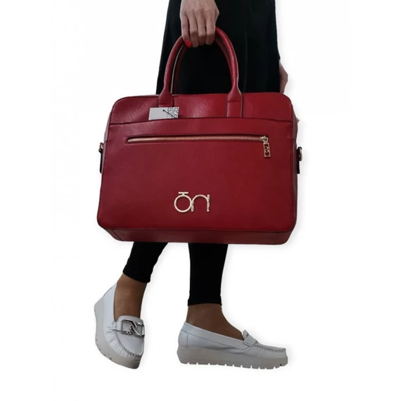 Nöbo piros laptop táska