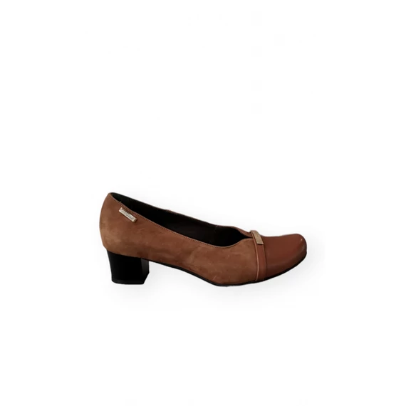 Betty Alkalmi Magassarkú