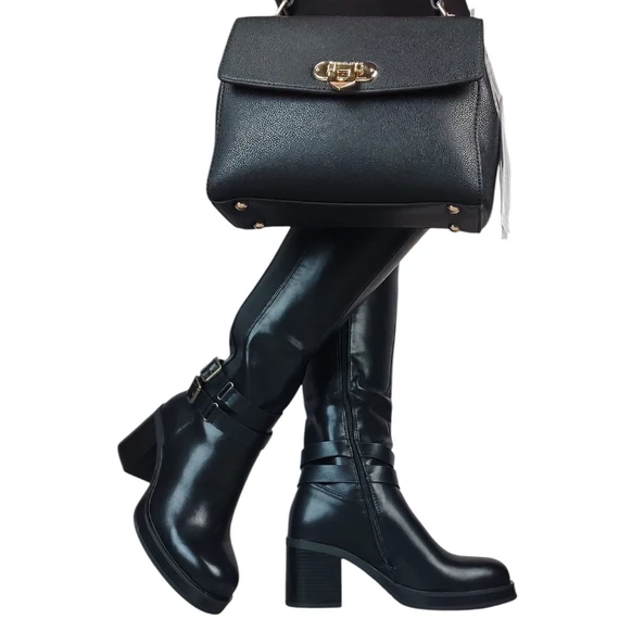 Hosszúszárú Csizma