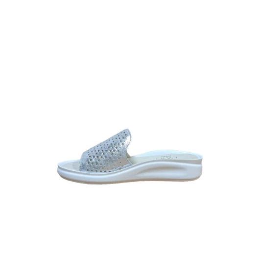 L'art/B lapos papucs