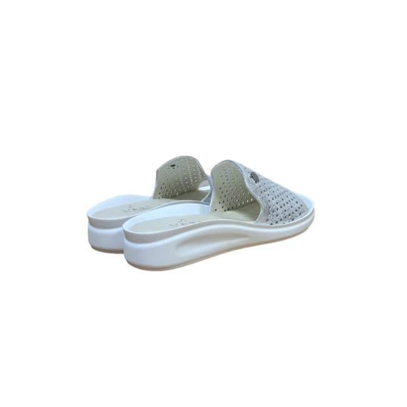 L'art/B lapos papucs