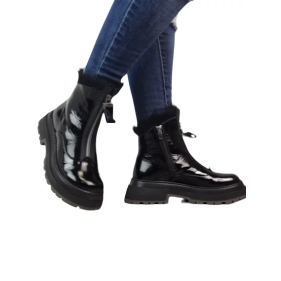 Tutto bene bokacsizma