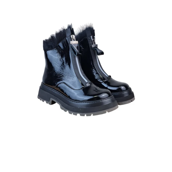 Tutto bene bokacsizma